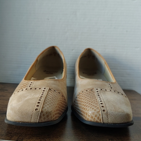 Jenny By Ara Leather Suede Heel Pumps US 10 G Womens Classic Block Heel Pumps - Picture 4 of 17